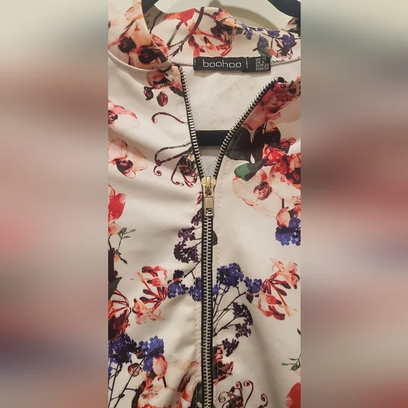 Jacket - Picture 4 of 4